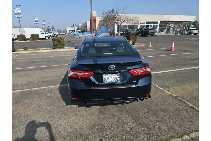 $18000 : Toyota Camry 2018 SE 4dr Sed image 7