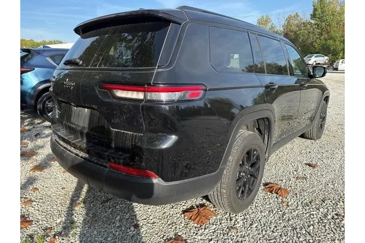 $30700 : Jeep Grand Cherokee L 2024 4 image 2