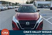 $18665 : PRE-OWNED 2021 NISSAN KICKS SV thumbnail