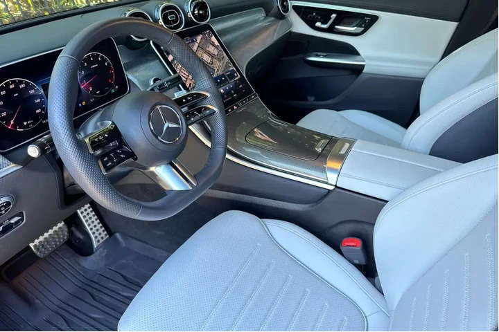 Mercedes-Benz GLC 2024 AWD G image 9