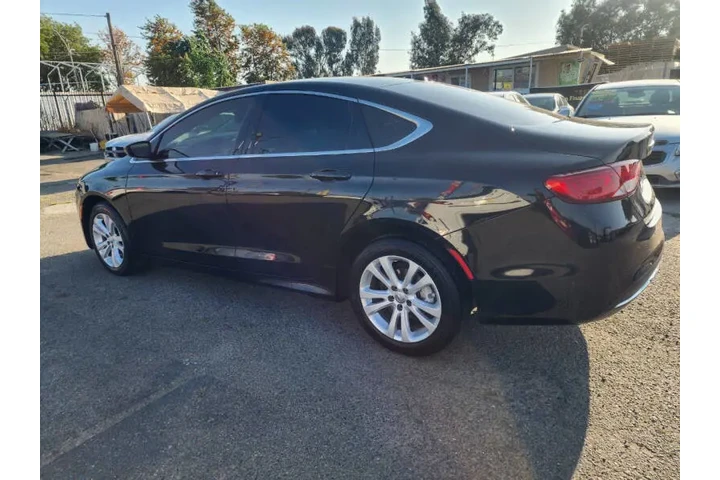 $8599 : 2015 200 Limited image 9