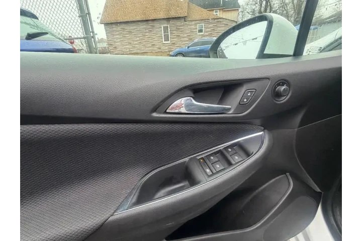 $14995 : 2019 Cruze LT image 10