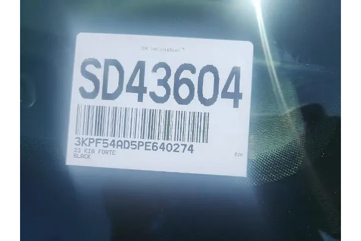 $21991 : Kia Forte 2023 GT-Line 4dr S image 4