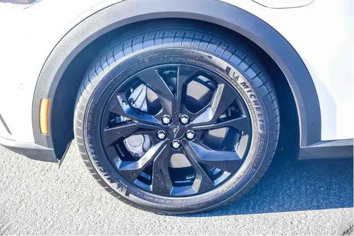 $29555 : Ford Mustang Mach-E 2024 Sel image 9