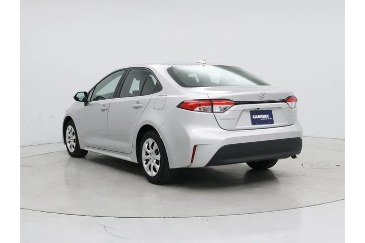 $21998 : Toyota Corolla 2024 LE 4dr S image 2