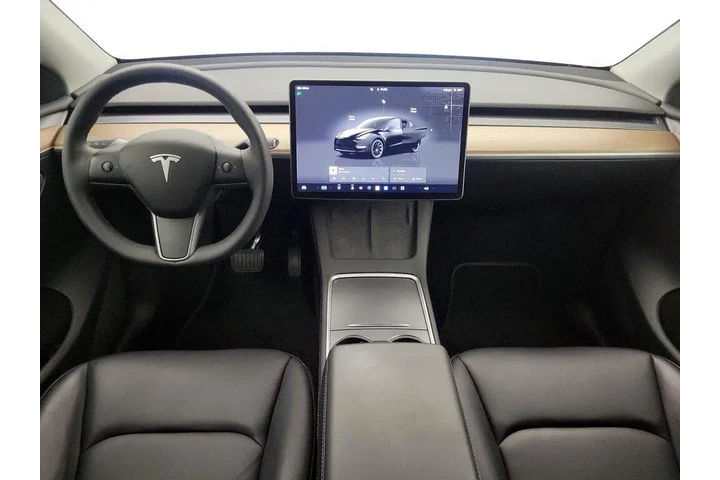 $39998 : Tesla Model Y 2024 AWD Long image 9