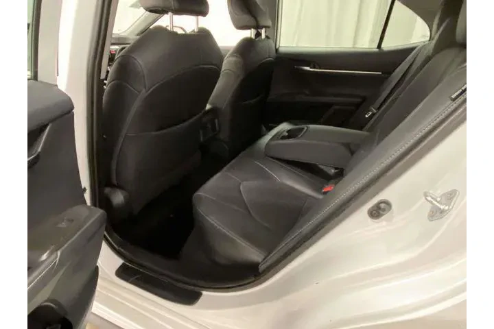 $24985 : Toyota Camry 2021 XSE 4dr Se image 8