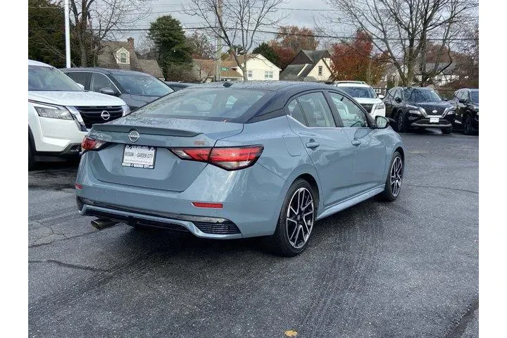 $19036 : Nissan Sentra 2025 SR 4dr Se image 4