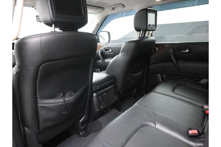 $25449 : Nissan Armada 2019 4x2 SV 4d image 2