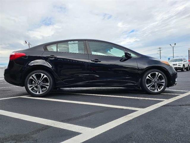 2016 Forte image 3