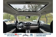 $24557 : Hyundai VENUE 2026 SEL 4dr C thumbnail