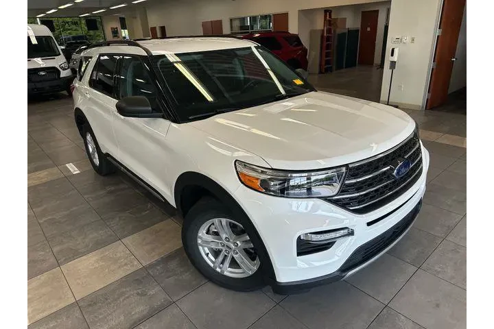 $34500 : Ford Explorer 2023 AWD XLT 4 image 8