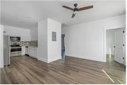$1700 : Rental property with 2 bedro thumbnail