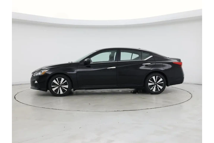 $19998 : Nissan Altima 2022 2.5 SV 4d image 3