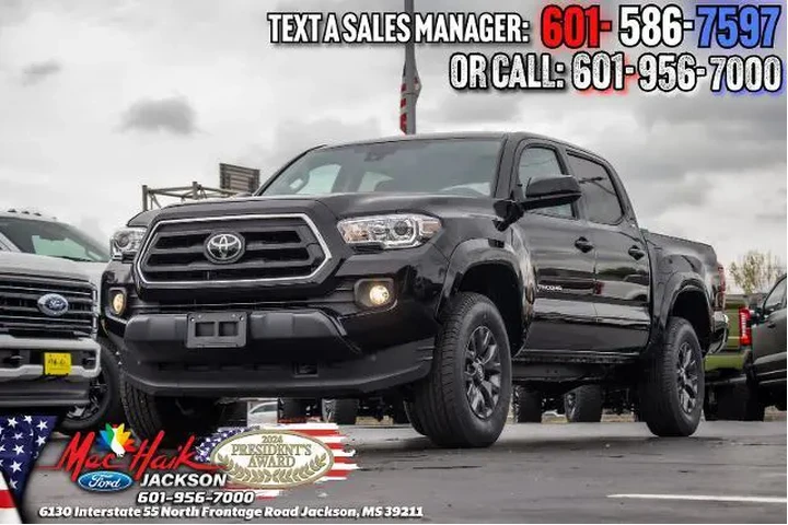 $29995 : Toyota Tacoma 2021 4x4 SR V6 image 2