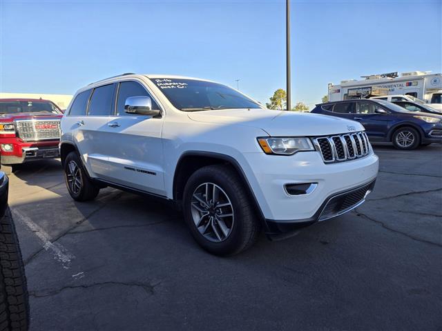 $22387 : Pre-Owned 2021 Grand Cherokee image 5