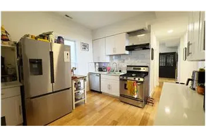 $3495 : Rental property with 4 bedro image 4