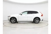 $20998 : Volvo XC60 2019 AWD T5 Momen thumbnail