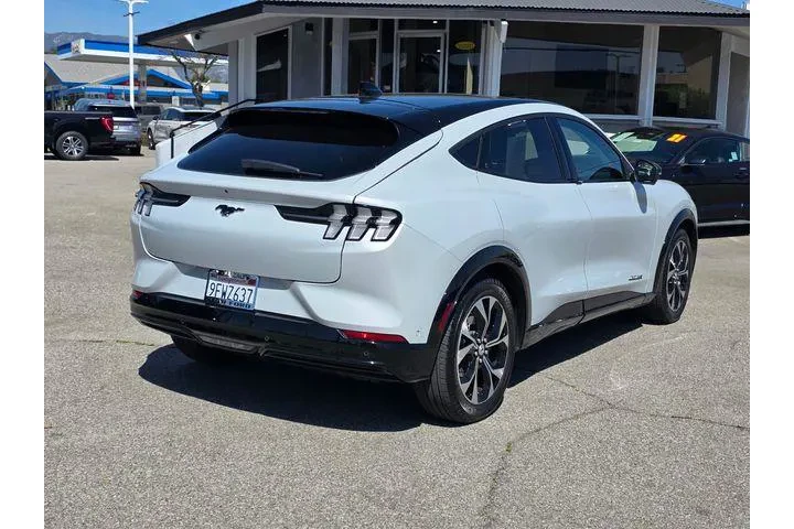 $28864 : Ford Mustang Mach-E 2023 AWD image 4