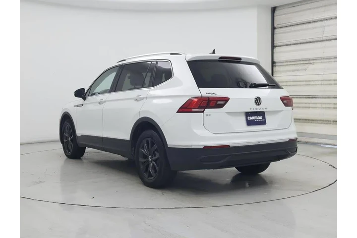 $22998 : Volkswagen Tiguan 2024 SE 4d image 2