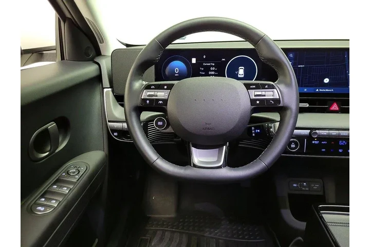 $32998 : Hyundai IONIQ 5 2025 SE Stan image 10