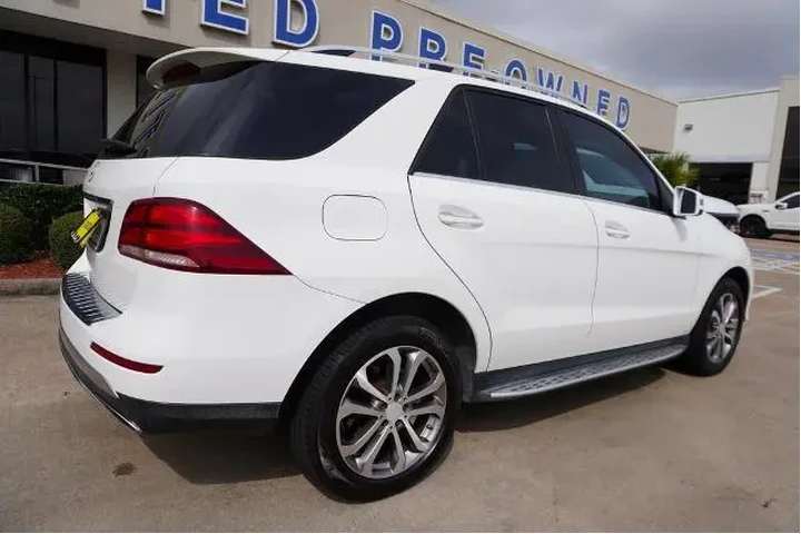 $10988 : Mercedes-Benz GLE 2017 GLE 3 image 6