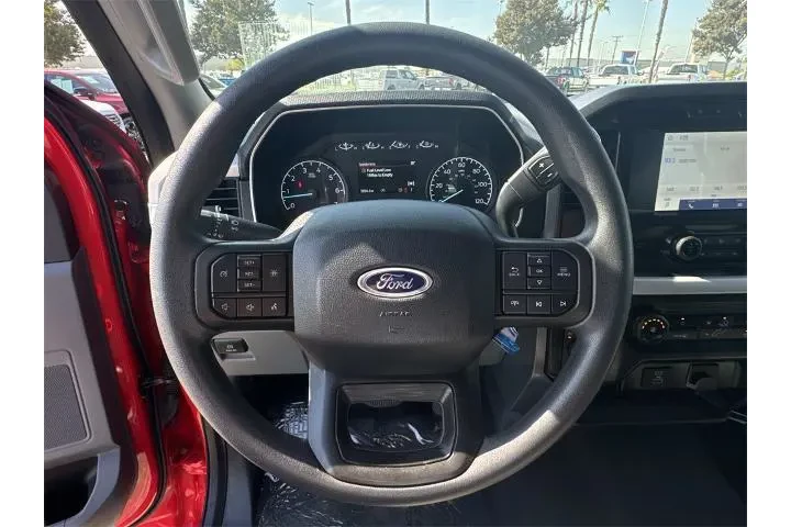 $35700 : Ford F-150 2023 4x4 Platinum image 9