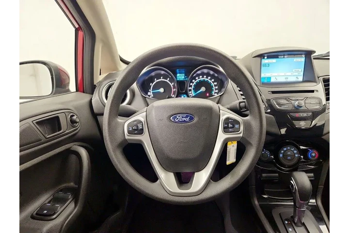 $13599 : Ford Fiesta 2017 SE 4dr Hatc image 10