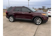$7999 : 2011 Explorer XLT FWD thumbnail