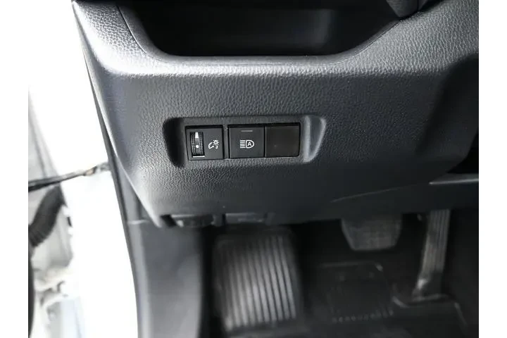 $27015 : Toyota RAV4 2024 XLE 4dr SUV image 8