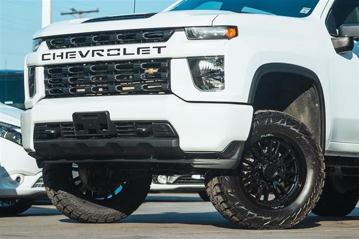 2020 Silverado 2500HD Work Tr image 2