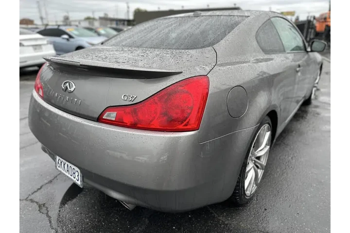 $9995 : 2009 G37 Coupe Sport image 6