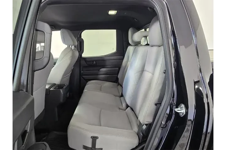 $34888 : Toyota Tacoma 2024 4x2 SR5 4 image 8