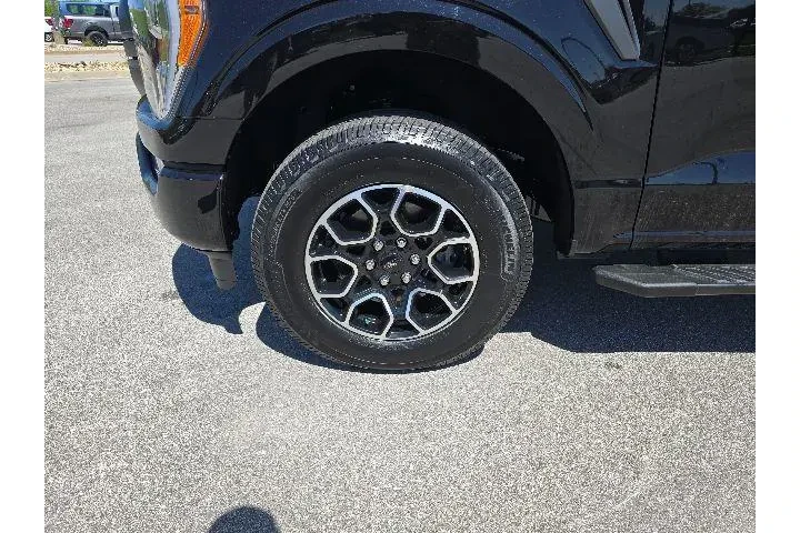 $31000 : Ford F-150 2022 4x4 Platinum image 9