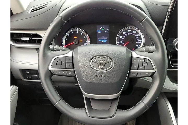 $36998 : Toyota Highlander 2022 AWD L image 10