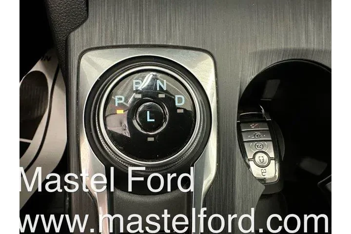 $22950 : Ford Escape 2022 AWD SE 4dr image 9