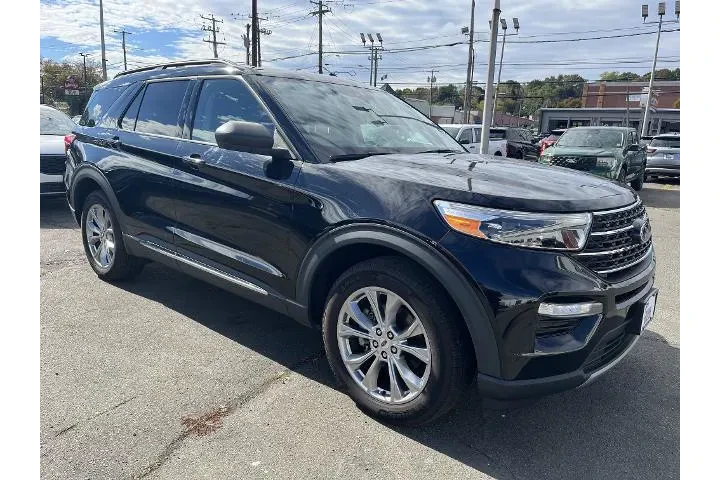 $29988 : Ford Explorer 2021 AWD XLT 4 image 3