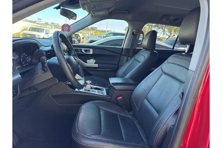 $32842 : Ford Explorer 2024 XLT 4dr S image 7
