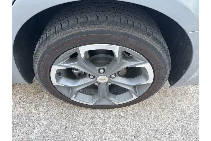 $18550 : Chevrolet Malibu 2024 LT 4dr image 9