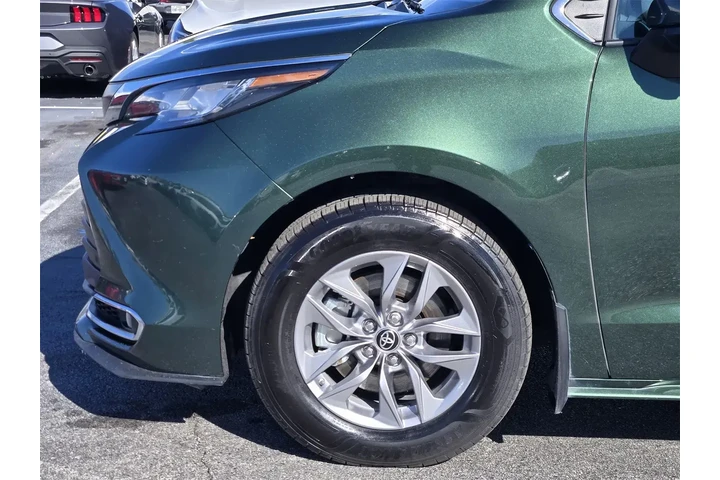 $29892 : Toyota Sienna 2022 XLE 8-Pas image 8