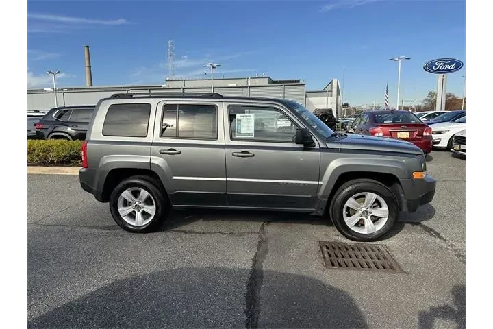$8800 : Jeep Patriot 2012 4x4 Sport image 4