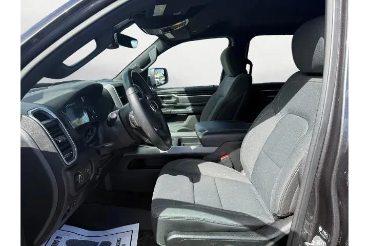 $35295 : Ram 1500 2022 4x4 Big Horn 4 image 9