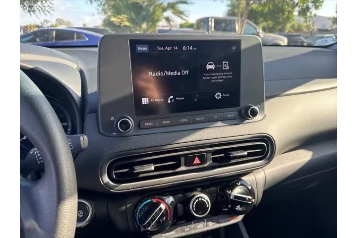 $19499 : Hyundai KONA 2023 AWD SEL 4d image 8