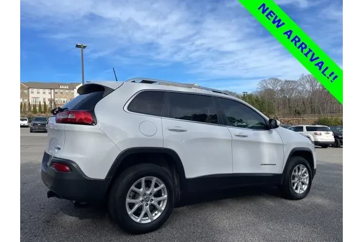 $14939 : Jeep Cherokee 2017 4x4 Latit image 5