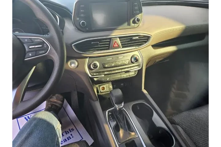 $16998 : Hyundai SANTA FE 2020 SEL 4d image 9