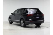 $17998 : Volkswagen Tiguan 2021 SE 4d thumbnail