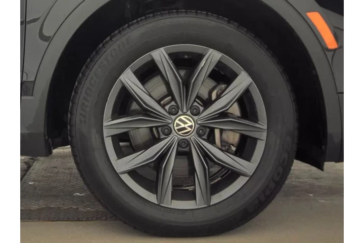 $20990 : Volkswagen Tiguan 2022 AWD S image 10