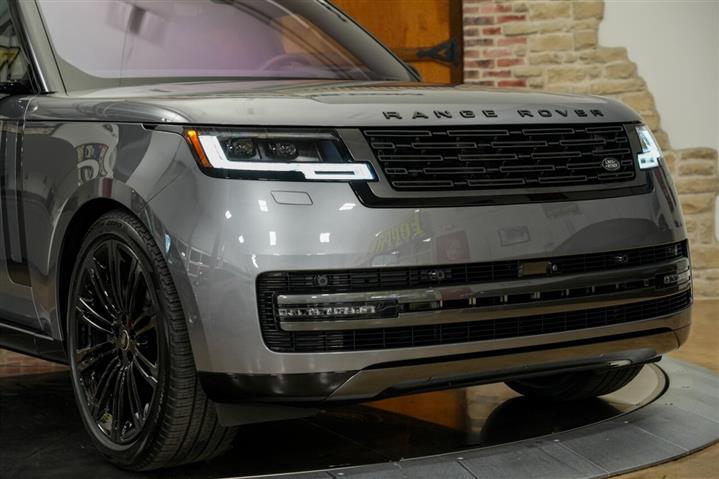 2023 Range Rover P530 SE SUV image 9