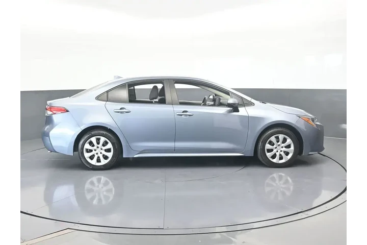$17995 : Toyota Corolla 2022 LE 4dr S image 7