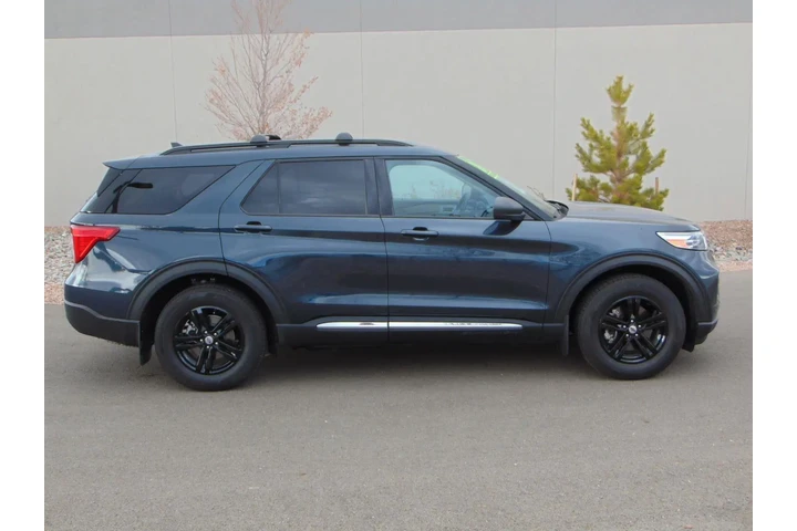 $37856 : 2024 Explorer XLT image 3